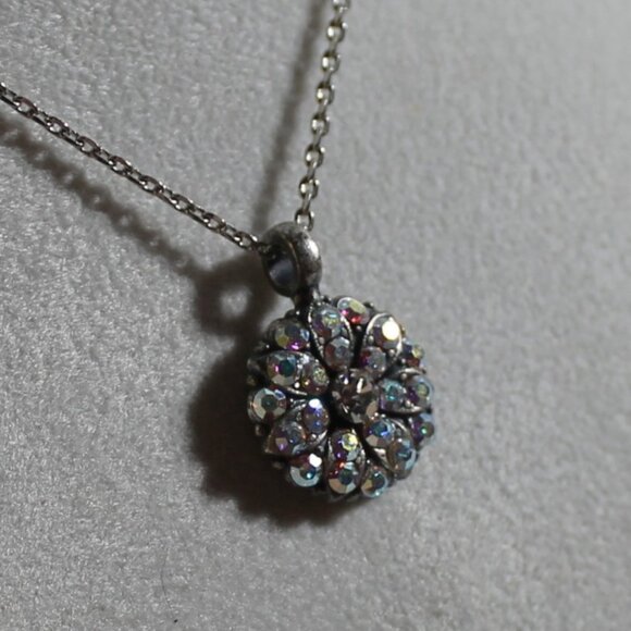 NWT Mariana Guardian Angel Necklace, Silver-Tone w/ Aurora Borealis Stones - Picture 11 of 14